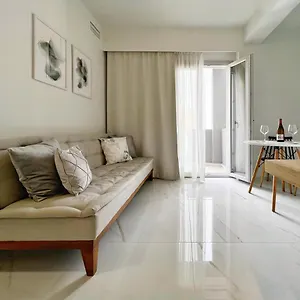 Aparthotel B&k, Candia